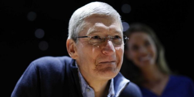 photo of Apple CEO Tim Cook joins roster of new trustees at Duke University image