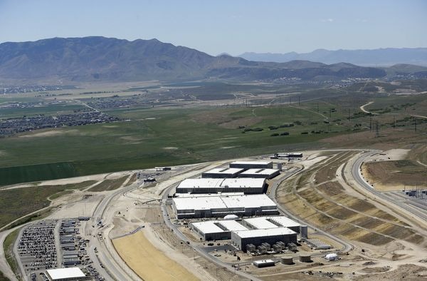15759-12224-nsa-utahdatacenter-l.jpg